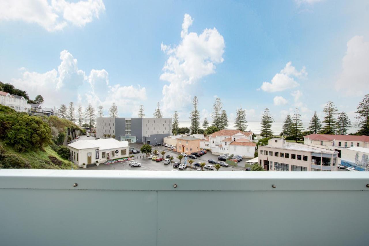 Coastal Crib - Napier Holiday Apartment エクステリア 写真