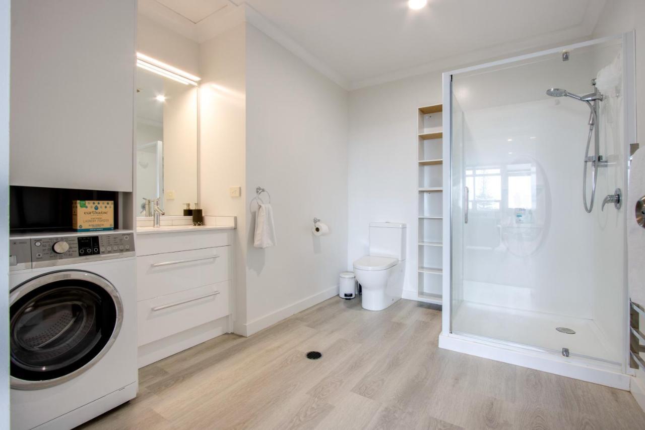 Coastal Crib - Napier Holiday Apartment エクステリア 写真
